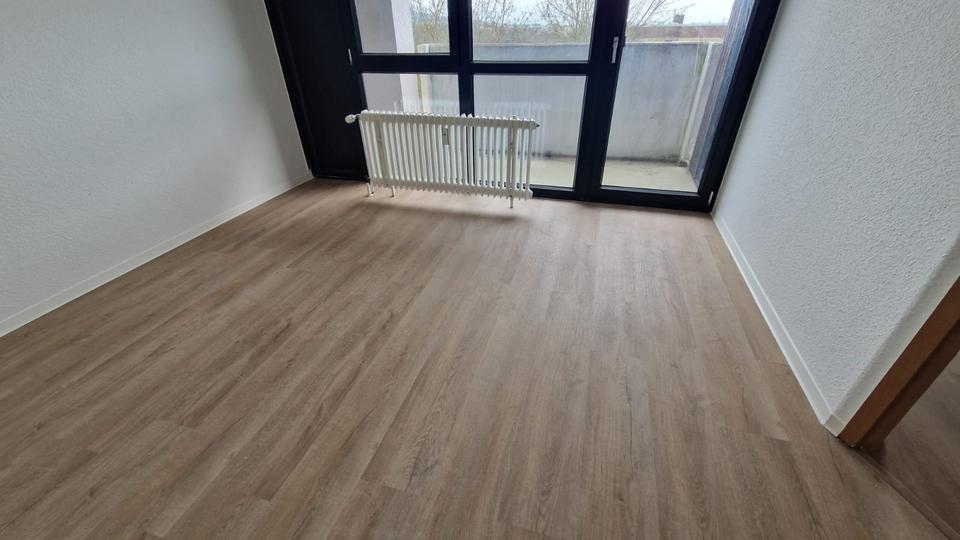 Etagenwohnung Göttingen Oststadt - 2 Zimmer, 75 m&sup2;, 750&euro; | Angebot:25960963