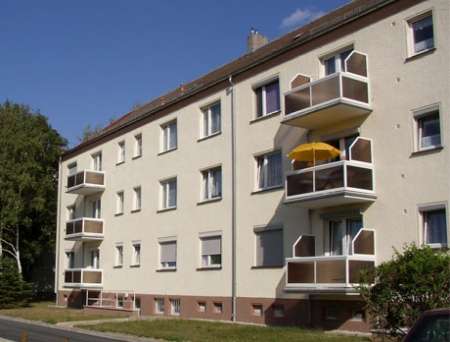 Etagenwohnung Zeitz - 2 Zimmer, 50 m&sup2;, 300&euro; | Angebot:26155998