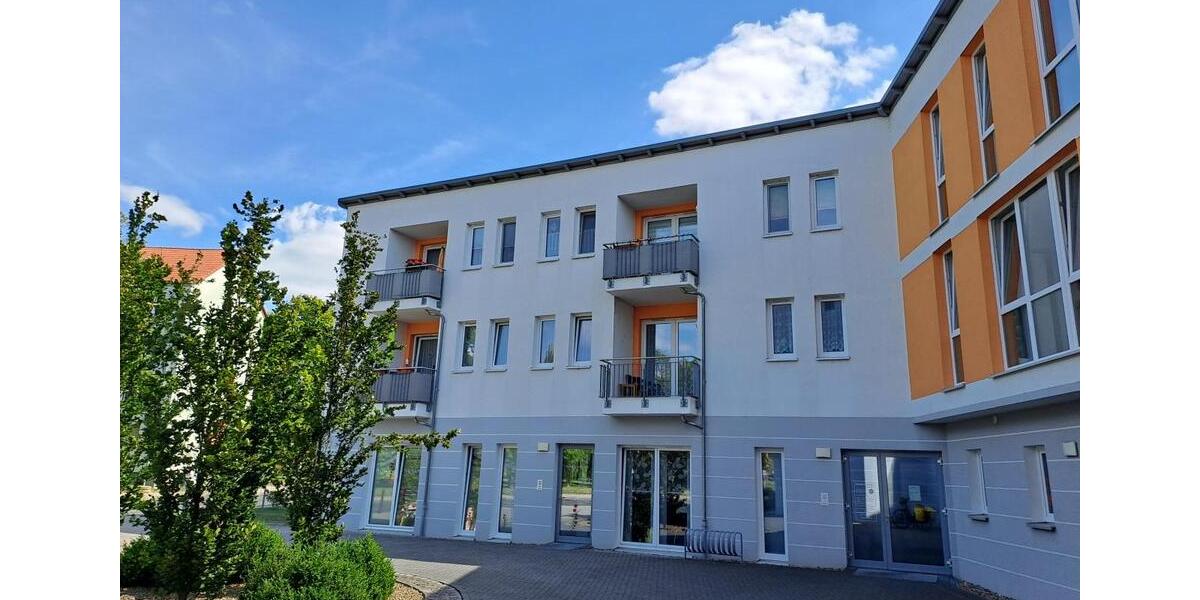 Etagenwohnung Riesa Canitz - 2 Zimmer, 52 m&sup2;, 417&euro; | Angebot:26637284