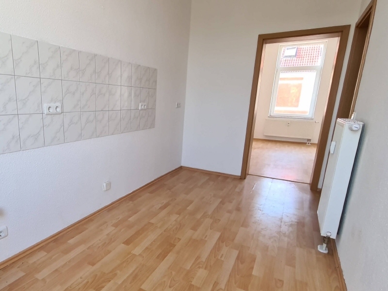 2 Raumwohnung mit Dusche im 2. OG in Köthen 2 zimmer