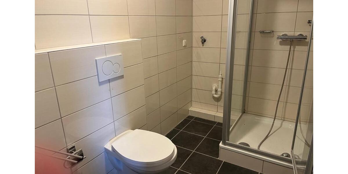 Etagenwohnung Rinteln - 2 Zimmer, 81 m&sup2;, 689&euro; | Angebot:26205665