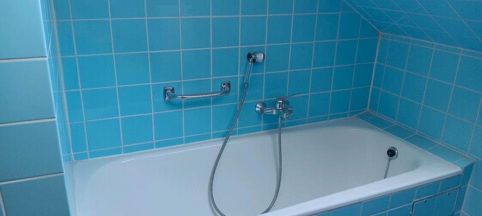 Dachgeschoßwohnung Villingen-Schwenningen Schwenningen - 2.5 Zimmer, 55 m&sup2;, 620&euro; | Angebot:24997044