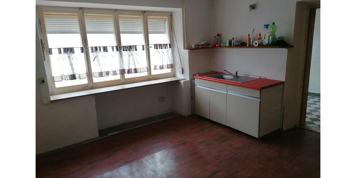 Bauernhaus, Landhaus Oettingen in Bayern - 7 Zimmer, 170 m&sup2;, 650&euro; | Angebot:24512515