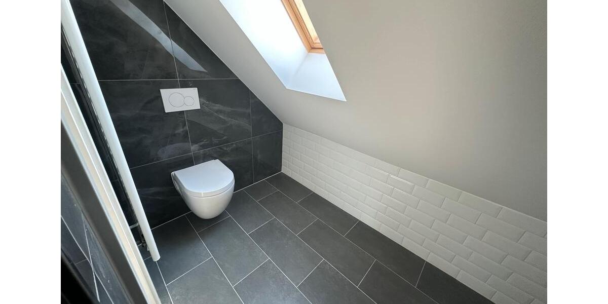 Dachgeschoßwohnung Grabow - 1 Zimmer, 35 m&sup2;, 350&euro; | Angebot:22981746