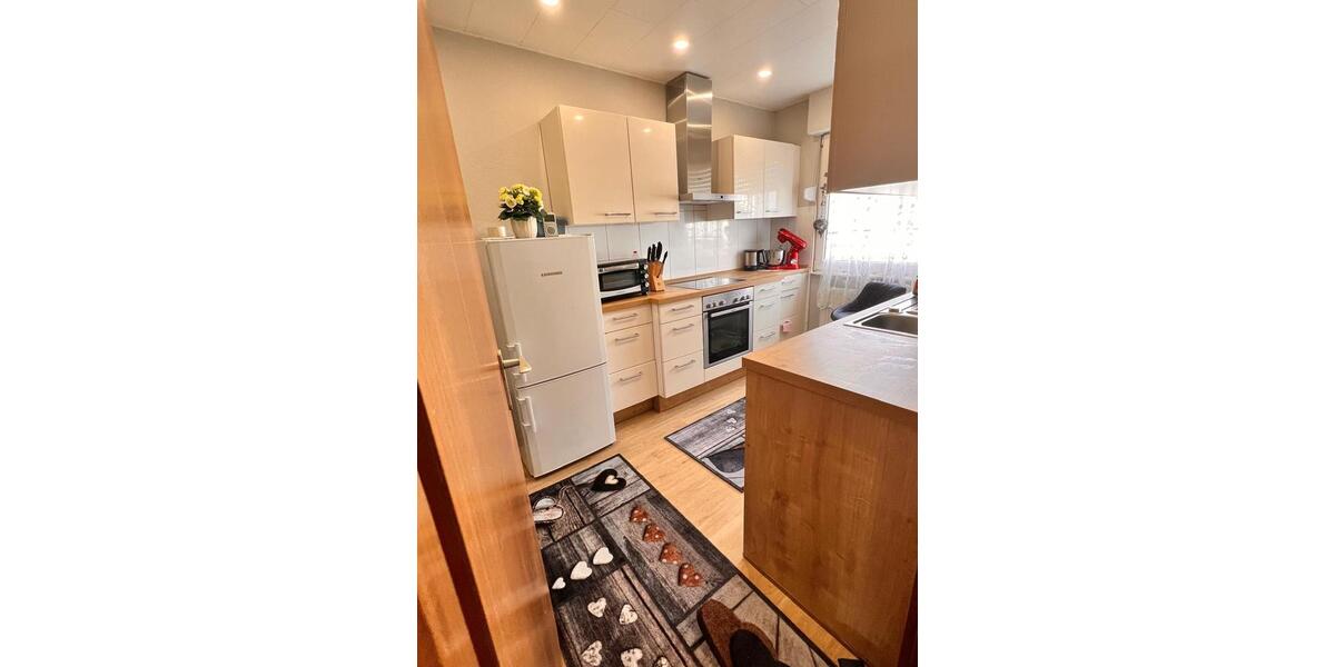 Erdgeschoßwohnung Arnsberg Oeventrop - 4 Zimmer, 115 m&sup2;, 1.700&euro; | Angebot:26432440
