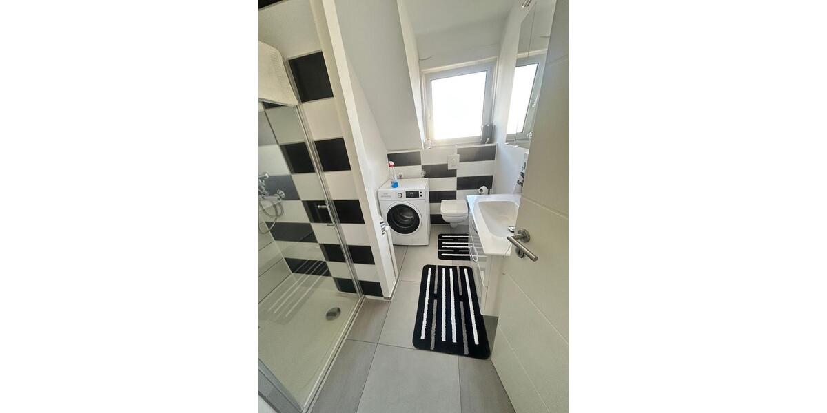 Dachgeschoßwohnung Stadthagen - 4 Zimmer, 95 m&sup2;, 850&euro; | Angebot:26586270