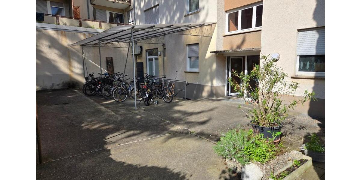 Etagenwohnung Karlsruhe Südstadt - 3 Zimmer, 85 m&sup2;, 800&euro; | Angebot:26256451