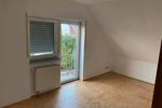 Dachgeschoßwohnung Rottendorf - 3 Zimmer, 105 m&sup2;, 1.050&euro; | Angebot:24995899