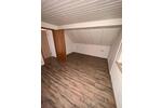 Dachgeschoßwohnung Medebach - 2.5 Zimmer, 75 m&sup2;, 450&euro; | Angebot:22010190
