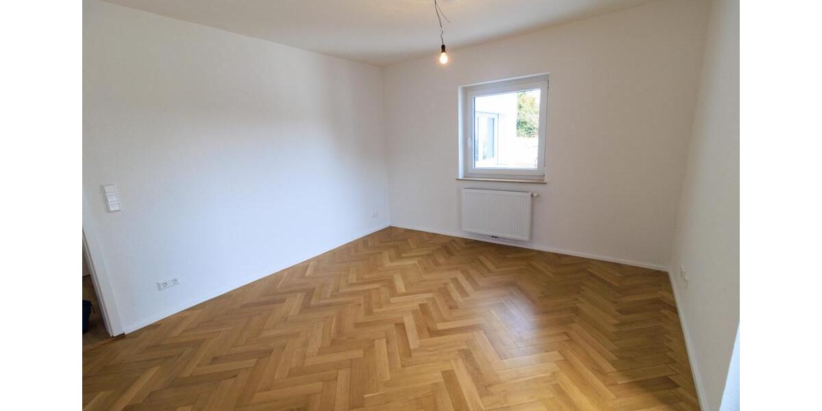 Etagenwohnung Leinfelden-Echterdingen Echterdingen - 3.5 Zimmer, 95 m&sup2;, 1.600&euro; | Angebot:26680585