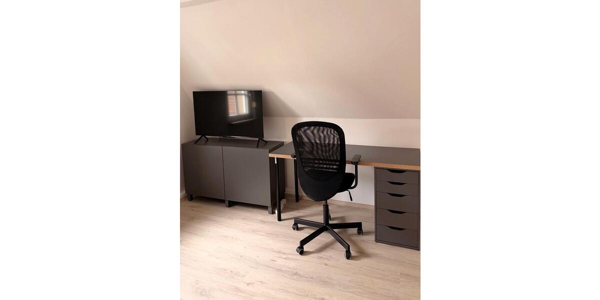 Wohnen auf Zeit Sennfeld - 4 Zimmer, 15 m&sup2;, 490&euro; | Angebot:25986159