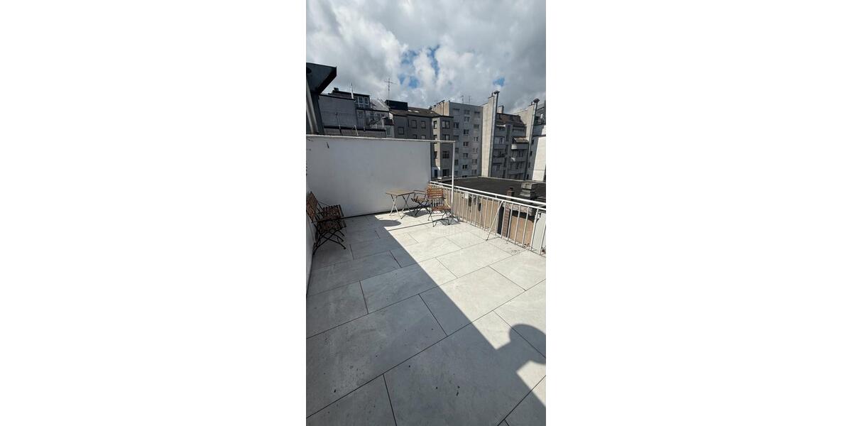 Terrassenwohnung Köln Innenstadt - 2 Zimmer, 90 m&sup2;, 1.600&euro; | Angebot:26664053