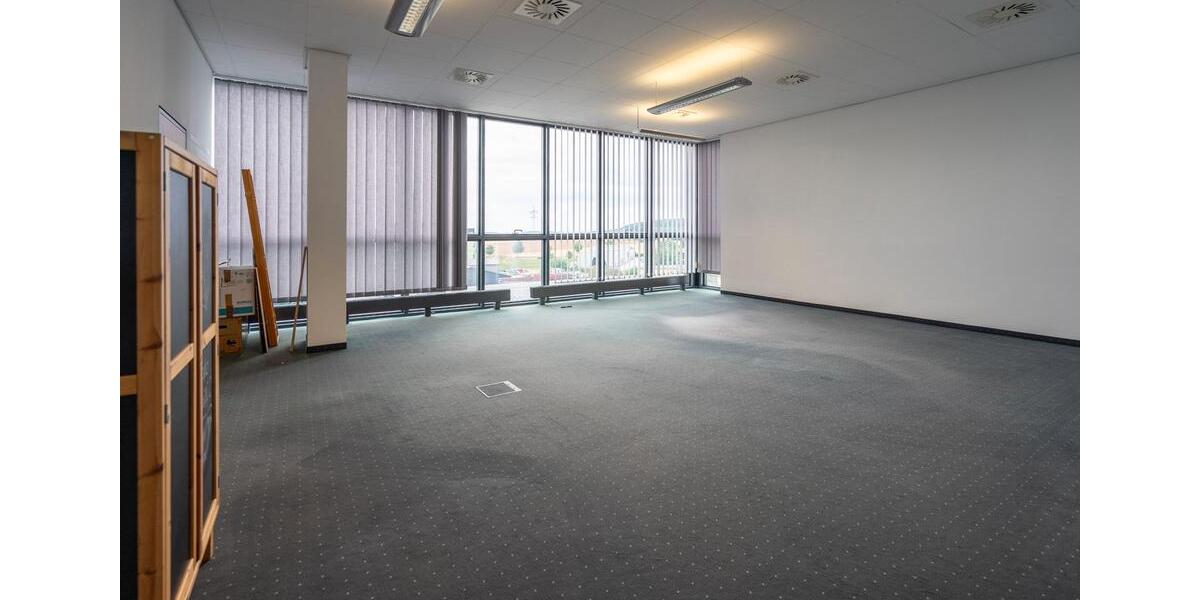 Gewerbeobjekt Laichingen - 3.500&euro; | Angebot:24774890