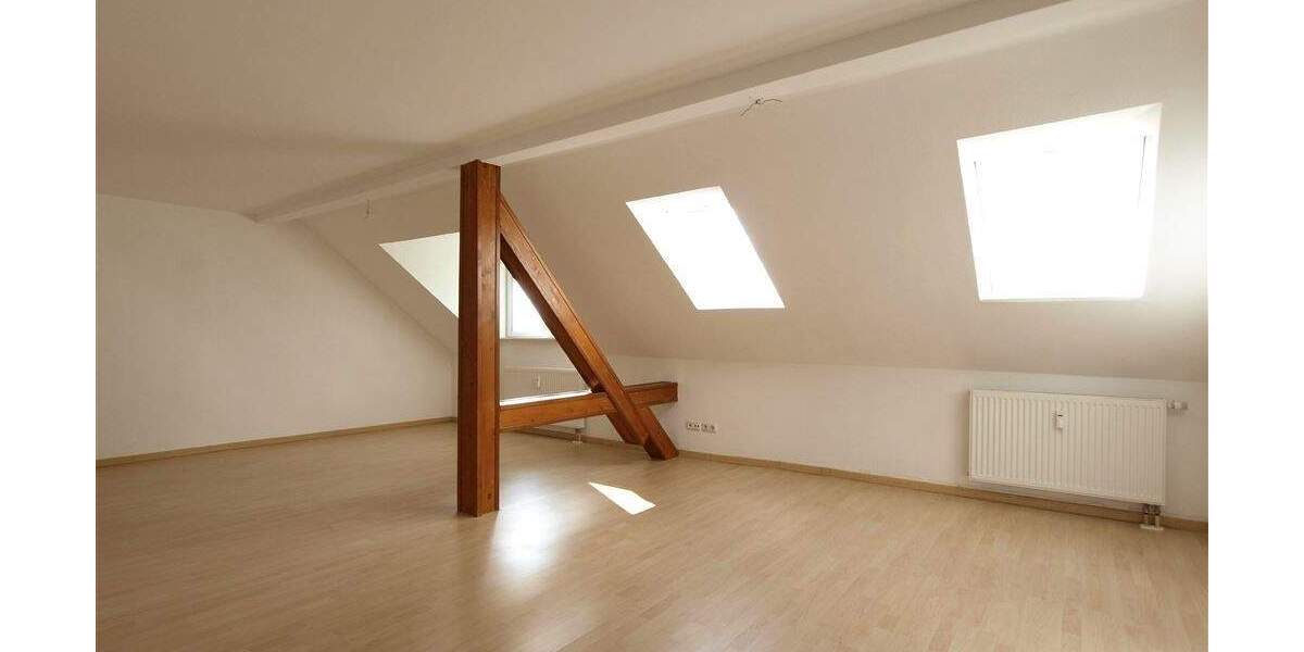 Etagenwohnung Frankenberg - 4 Zimmer, 76 m&sup2;, 450&euro; | Angebot:25821058