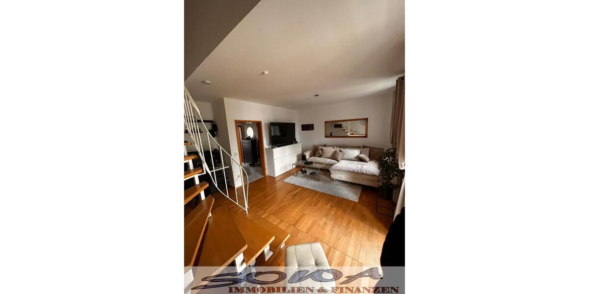 Lage, Lage, Lage - Schöne 3 Zimmer Maisonette Wohnung auf der Leopoldineninsel mit Blick auf das Schloss in Neuburg - Ein neues Zuhause von SOWA Immobilien und Finanzen Ihr Experte vor Ort - Maisonettenwohnung Neuburg an der Donau | Angebot:27207548