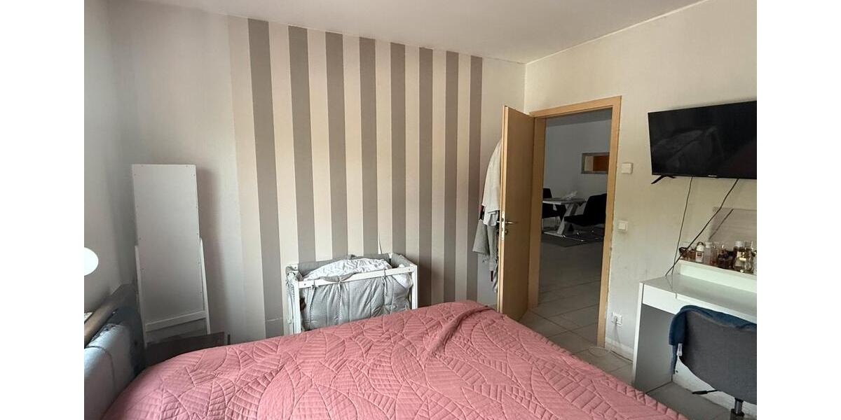 Etagenwohnung Gummersbach Berstig Süd - 4 Zimmer, 100 m&sup2;, 1.100&euro; | Angebot:26638421