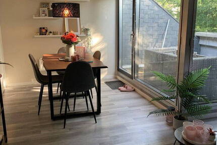 AKTUELL ANFRAGESTOPP! Meerbusch Büderich hübsche 2 Zimmer Dachgeschoßwohnung