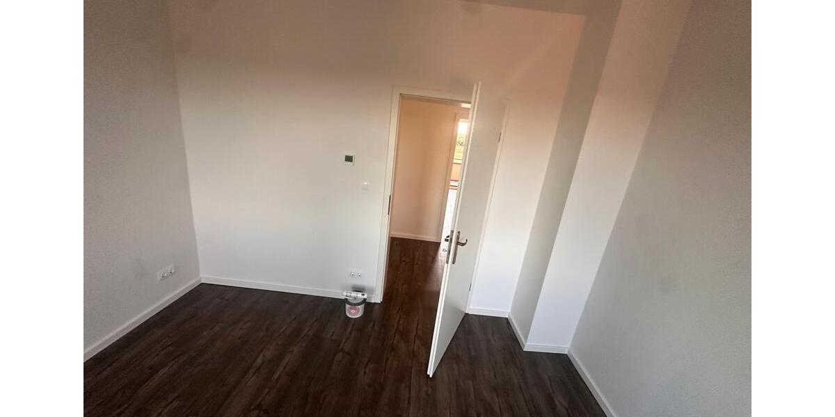 Etagenwohnung Lützen - 3 Zimmer, 74 m&sup2;, 1.008&euro; | Angebot:26524848