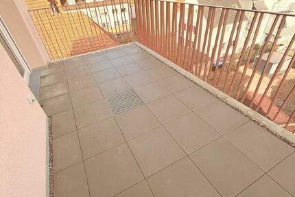 Wohnung Singen Nordstadt - 2 Zimmer, 64 m&sup2;, 950&euro; | Angebot:24722860