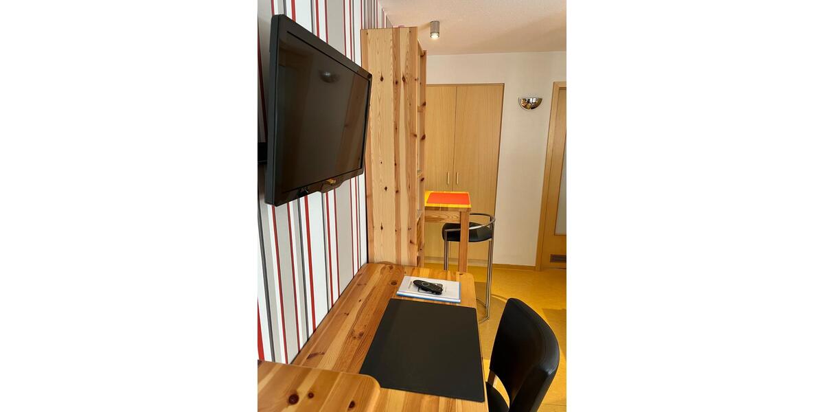 Etagenwohnung Friedrichshafen Ailingen - 1 Zimmer, 16 m&sup2;, 340&euro; | Angebot:26694125