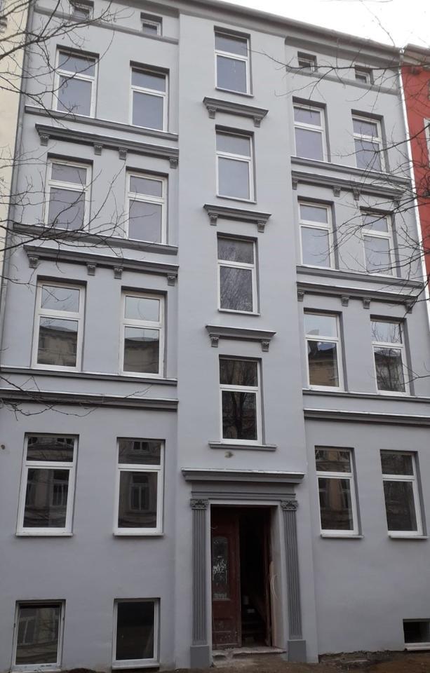 Neu renovierte 3- Zimmer Wohnung in der KTV