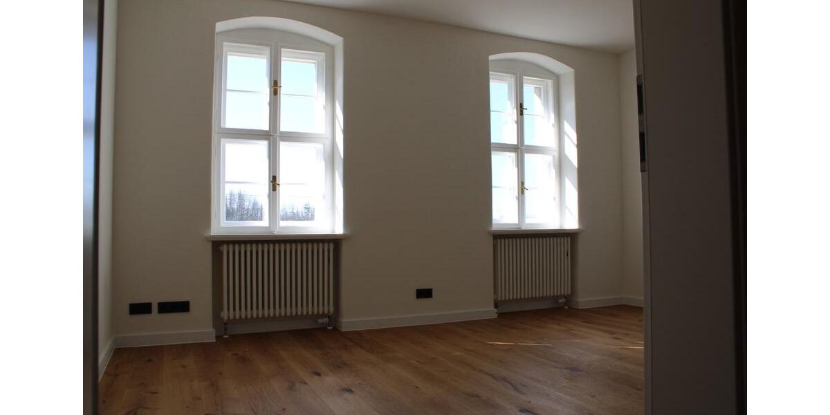 Maisonettenwohnung Bad Gottleuba-Berggießhübel Berggießhübel - 3 Zimmer, 198 m&sup2;, 2.000&euro; | Angebot:21638898