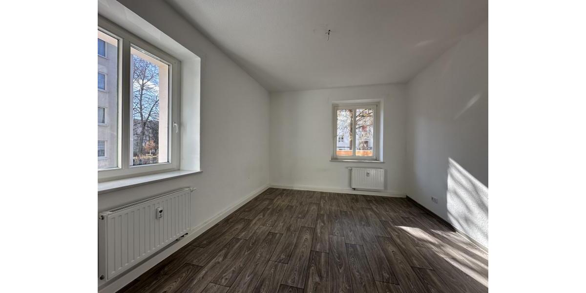 Erdgeschoßwohnung Plauen Bahnhofsvorstadt - 3 Zimmer, 67 m&sup2;, 354&euro; | Angebot:26550242