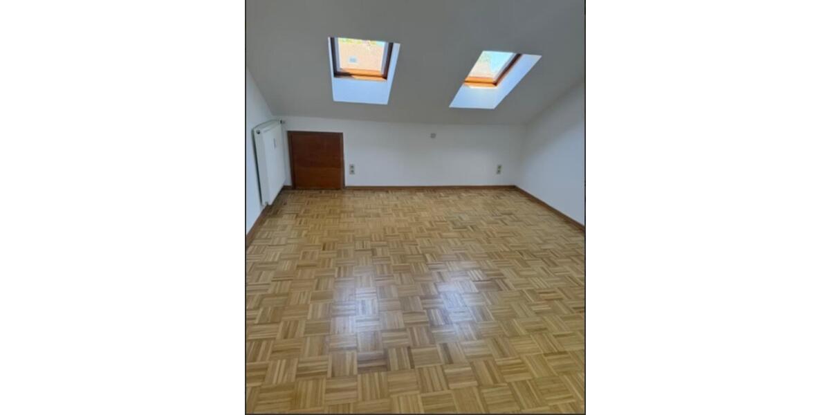 Dachgeschoßwohnung Vellmar - 3 Zimmer, 92 m&sup2;, 750&euro; | Angebot:24568923