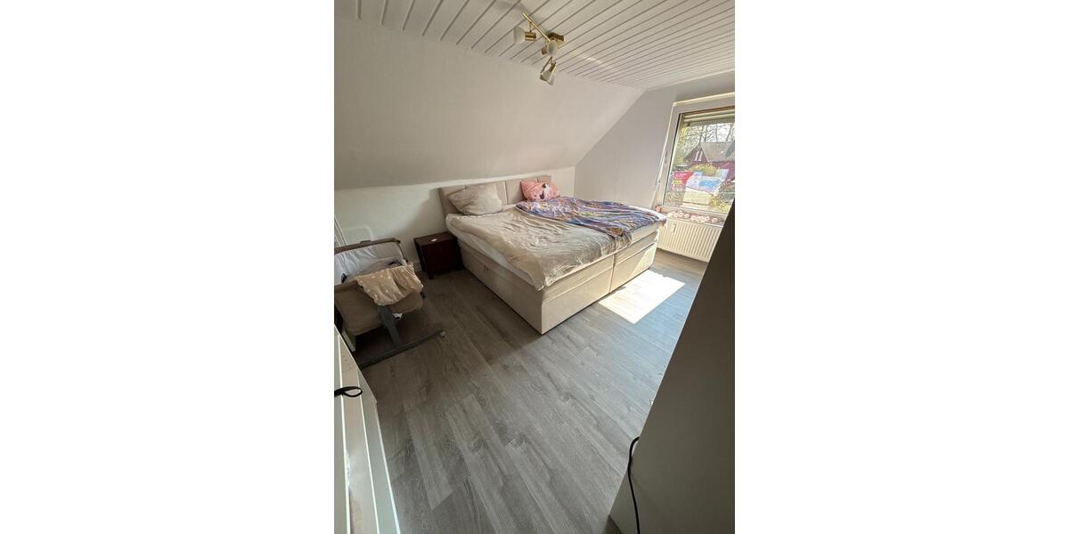 Etagenwohnung Nienburg (Weser) - 4 Zimmer, 92 m&sup2;, 640&euro; | Angebot:26255412