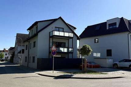 Wohnung Kandel - 2.5 Zimmer, 66 m&sup2;, 850&euro; | Angebot:26943413