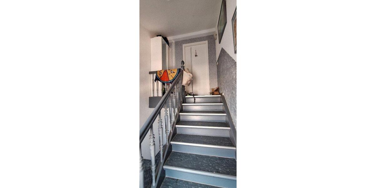 Dachgeschoßwohnung Burg - 3 Zimmer, 88 m&sup2;, 660&euro; | Angebot:26647181