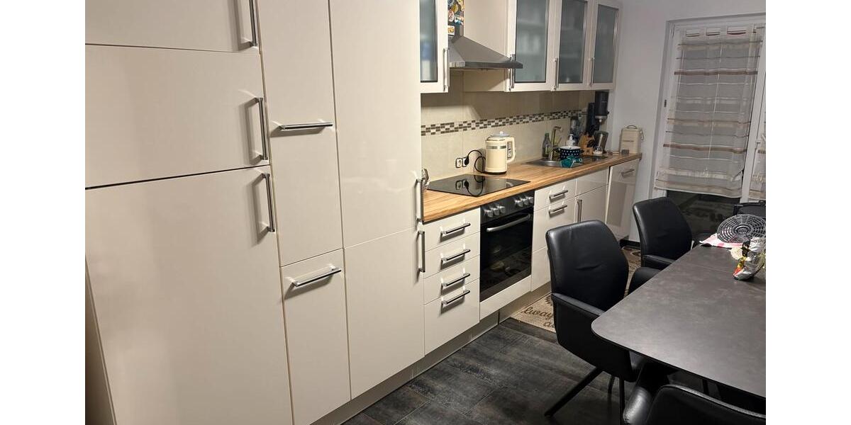 Etagenwohnung Darmstadt Darmstadt-Ost - 2 Zimmer, 75 m&sup2;, 1.300&euro; | Angebot:26074422