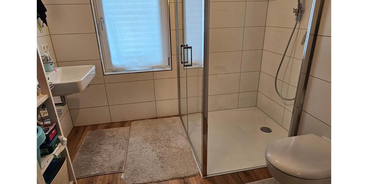 Erdgeschoßwohnung Markgröningen - 3 Zimmer, 100 m&sup2;, 1.260&euro; | Angebot:24847230