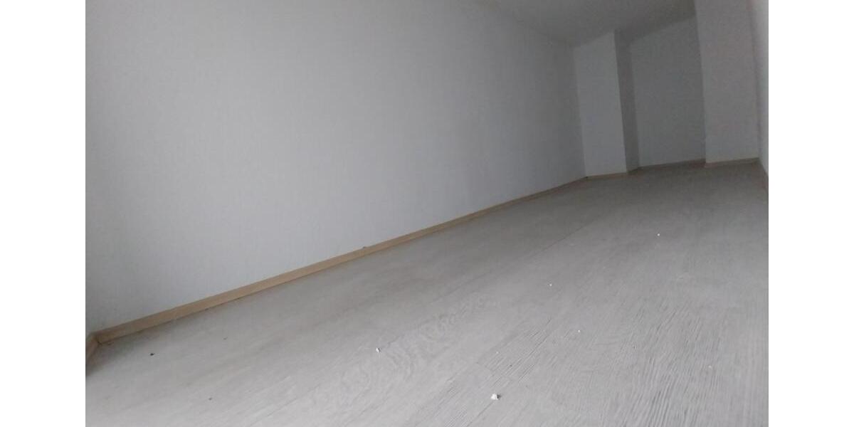 SulzbachSaar: kl. Ladenlokal in zentraler Lage, auch als Büro zimmer