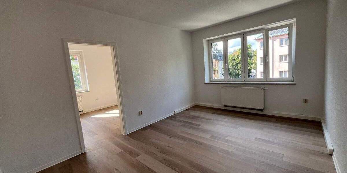 Zimmer Zwickau Pölbitz - 5 Zimmer, 119 m&sup2;, 681&euro; | Angebot:25700380