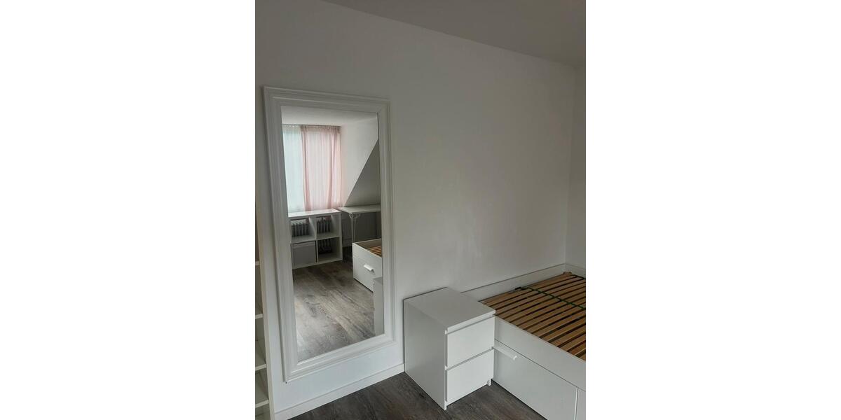 Wohnen auf Zeit Koblenz Bisholder - 3 Zimmer, 19 m&sup2;, 511&euro; | Angebot:25754835