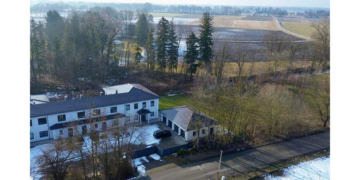 Doppelhaushälfte Moosinning Eichenried - 8 Zimmer, 315 m&sup2;, 4.200&euro; | Angebot:24975065