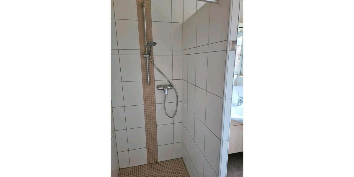 Erdgeschoßwohnung Ravenstein - 3.5 Zimmer, 74 m&sup2;, 700&euro; | Angebot:25986899