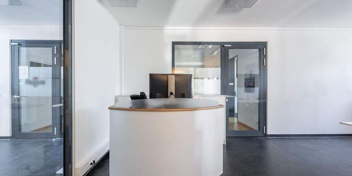 Gewerbeobjekt Lübeck St. Jürgen - 2.699&euro; | Angebot:25746828