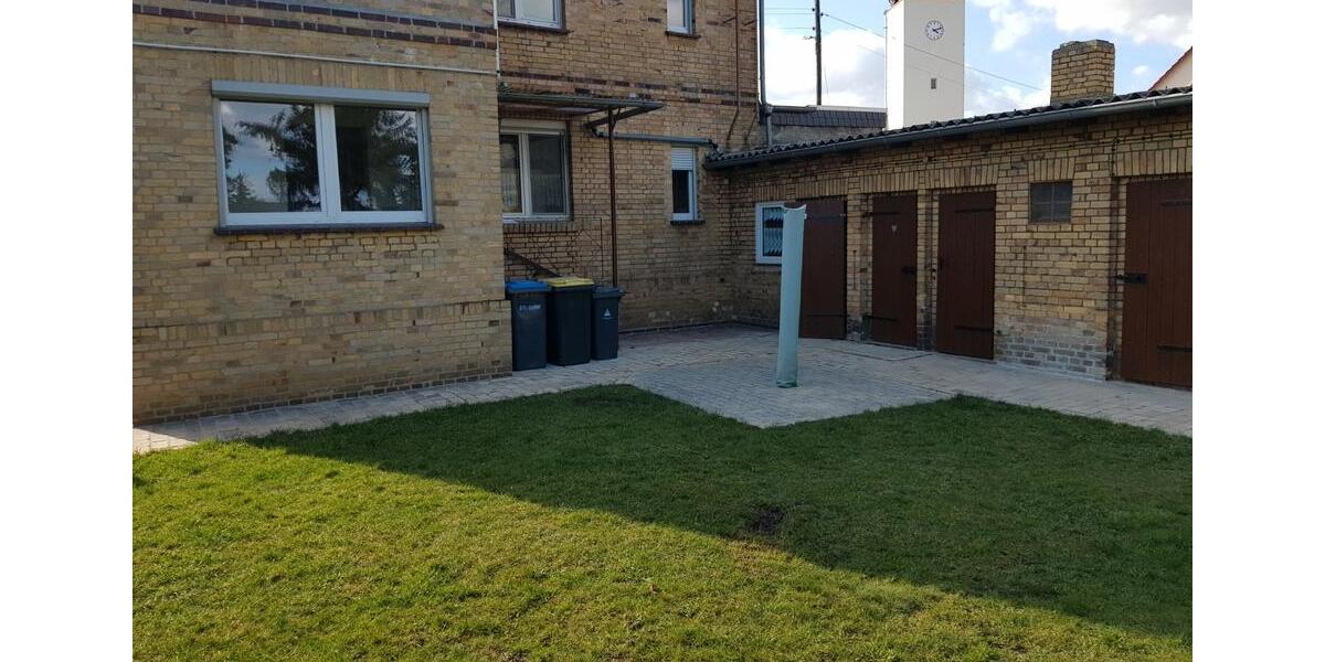 Einfamilienhaus Schwarzheide - 4 Zimmer, 130 m&sup2;, 425&euro; | Angebot:26296907