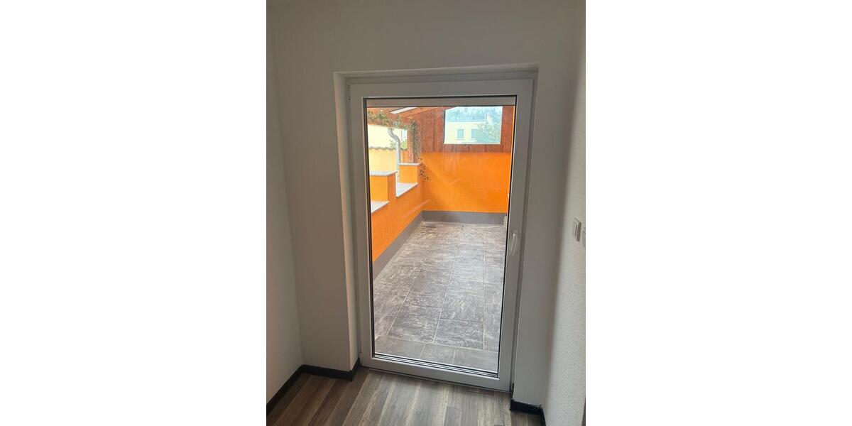 Tinihouse Terrassenwohnung über 2 Etagen 3 zimmer