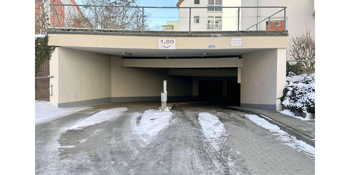 Etagenwohnung Waren (Müritz) - 2 Zimmer, 60 m&sup2;, 650&euro; | Angebot:25049010