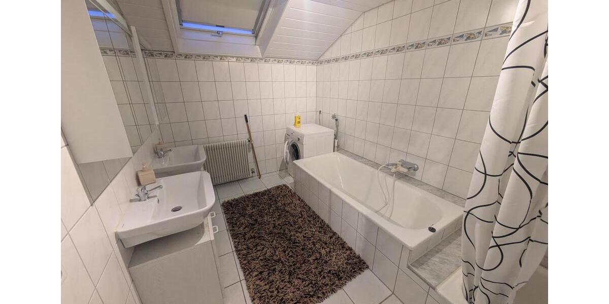 Etagenwohnung Oberteuringen - 3 Zimmer, 78 m&sup2;, 1.100&euro; | Angebot:24746182