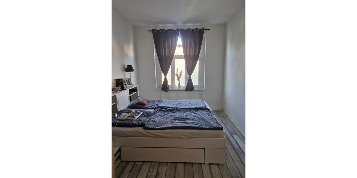 Etagenwohnung Halle (Saale) Silberhöhe - 4 Zimmer, 80 m&sup2;, 680&euro; | Angebot:26703980