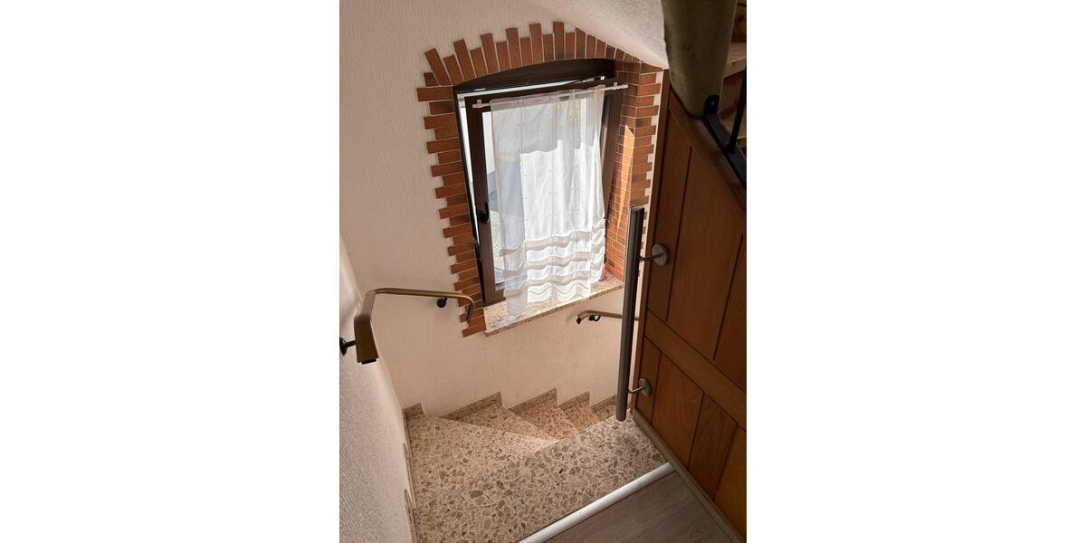 Doppelhaushälfte Polch - 5 Zimmer, 190 m&sup2;, 1.400&euro; | Angebot:26032815