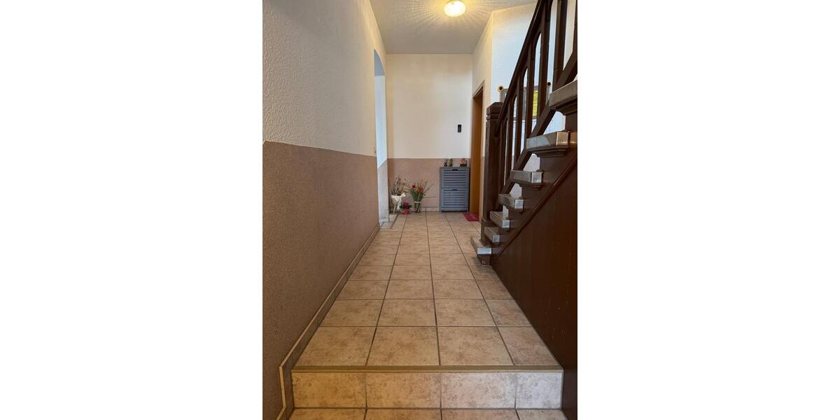 Etagenwohnung Zella-Mehlis Mehlis - 3 Zimmer, 89 m&sup2;, 630&euro; | Angebot:25921218