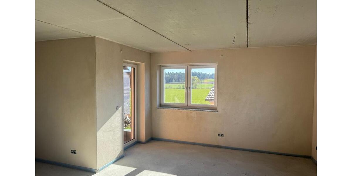 Etagenwohnung Freystadt - 4 Zimmer, 102 m&sup2;, 1.120&euro; | Angebot:26045132