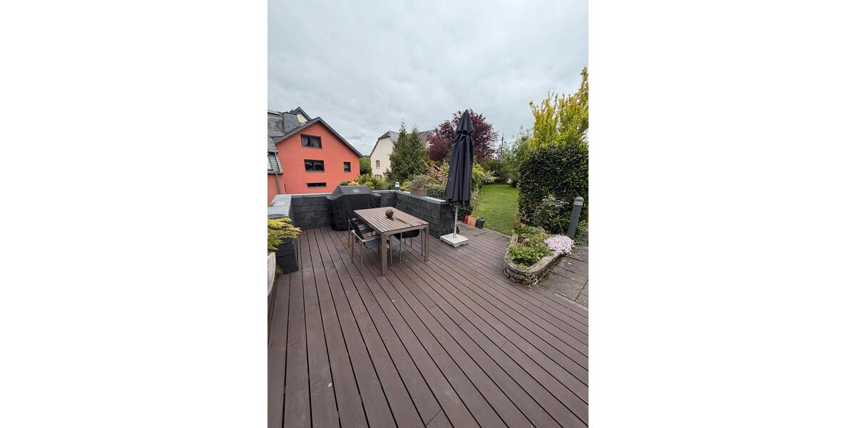 Dachgeschoßwohnung Saarburg - 5 Zimmer, 156 m&sup2;, 1.400&euro; | Angebot:26489746