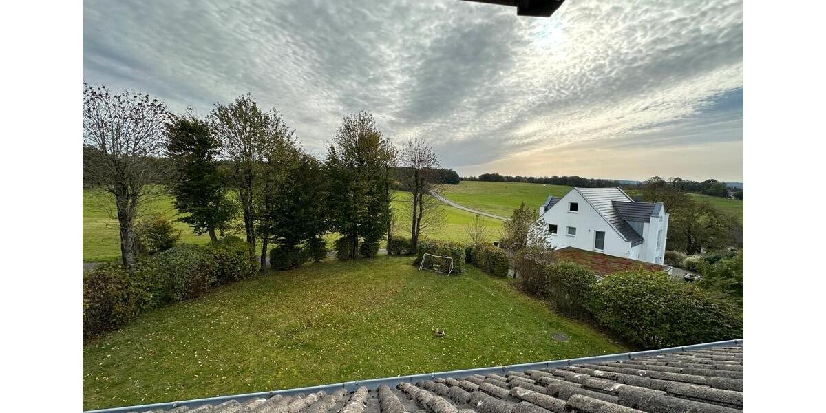 Wohnen auf Zeit Waldbröl - 4 Zimmer, 100 m&sup2;, 17&euro; | Angebot:24641182