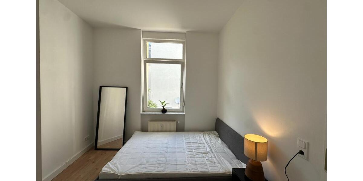 Etagenwohnung Wiesbaden Biebrich - 2 Zimmer, 47 m&sup2;, 1.028&euro; | Angebot:25853908
